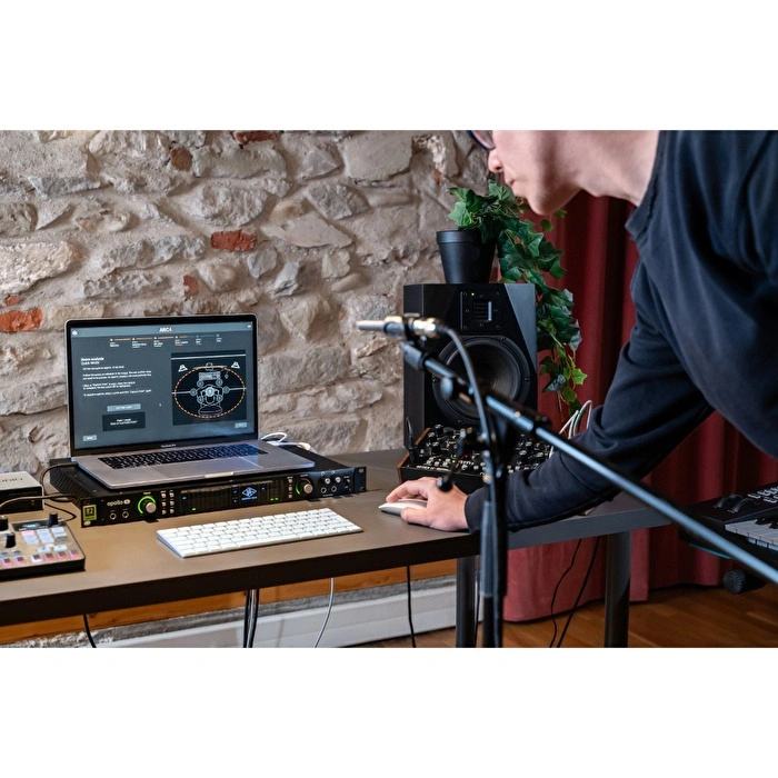 ik-multimedia-arc-studio-kalibrasyon-kiti-asimetrik-e-ticaret-gorsel3